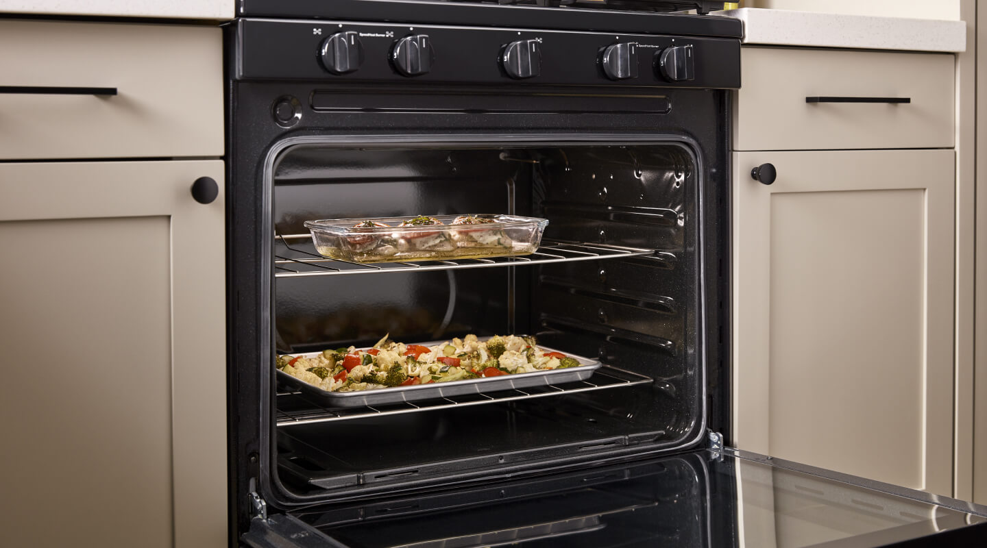Gas range cooktop and oven control panel