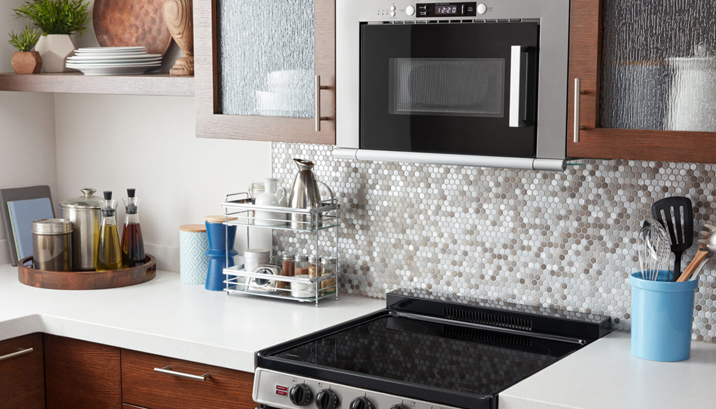 Compact microwave over a compact electric range