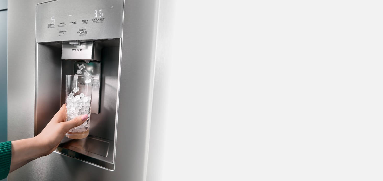 Whirlpool® Refrigerator with Built-In Nugget Ice