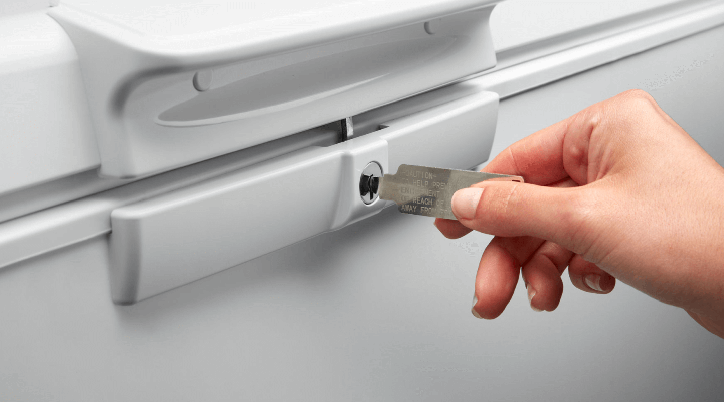 Key locking a chest freezer Key locking a chest freezer