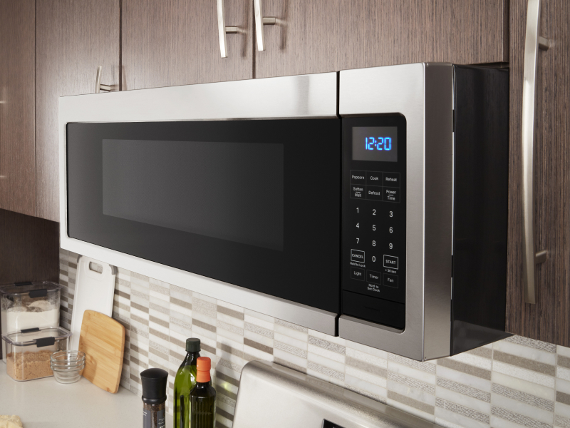 A built-in Whirlpool® microwave A built-in Whirlpool® microwave