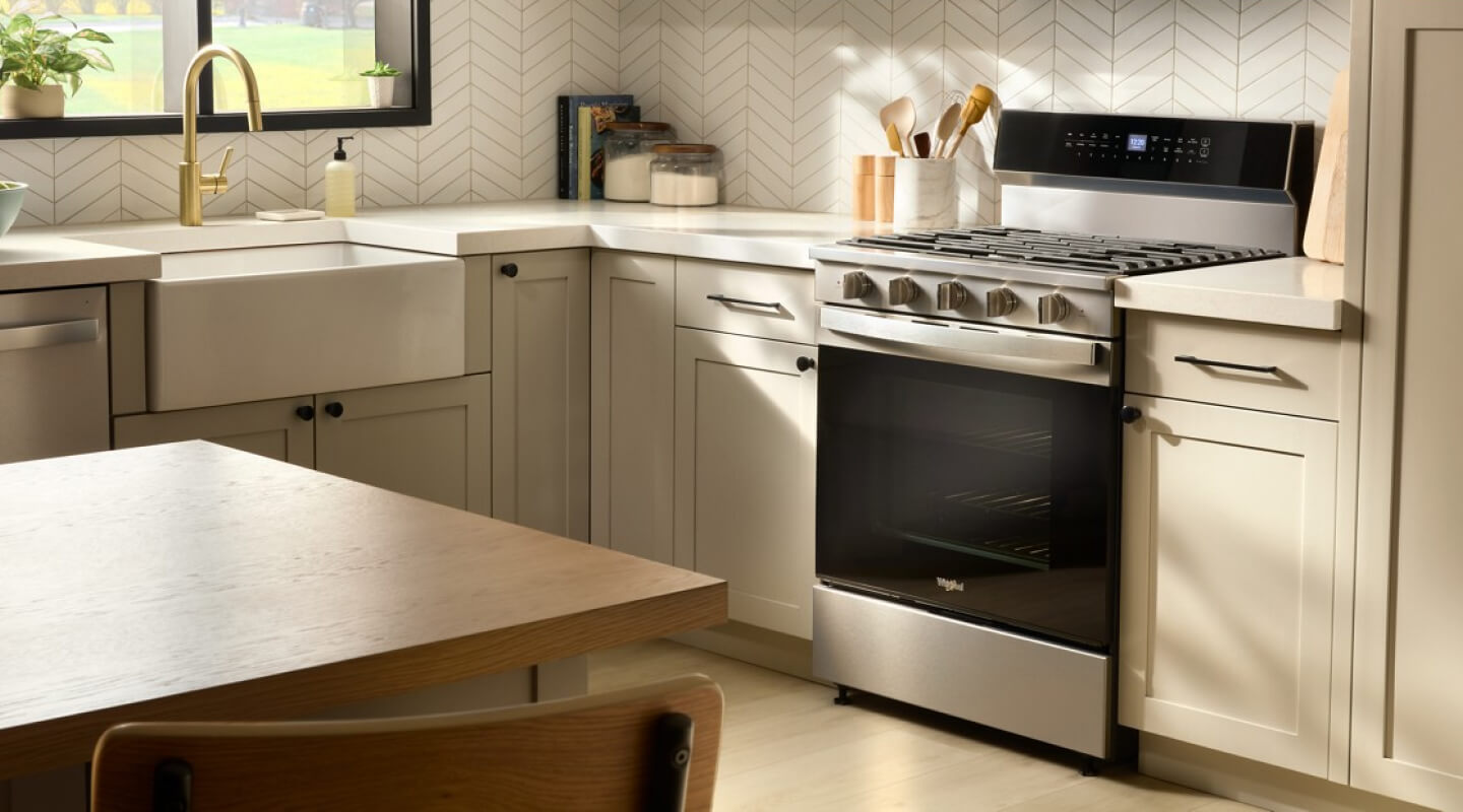  Whirlpool® Gas Range in a modern kitchen