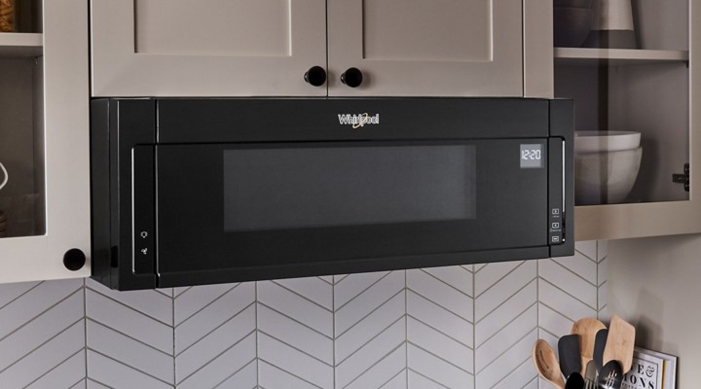 A Whirlpool® Low Profile Microwave Hood Combination.
