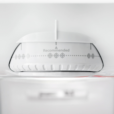 Temperature controls in a fridge