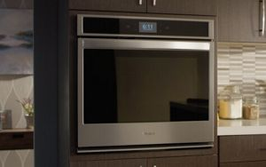 How Does a Self-Cleaning Oven Work & How Do You Use It?