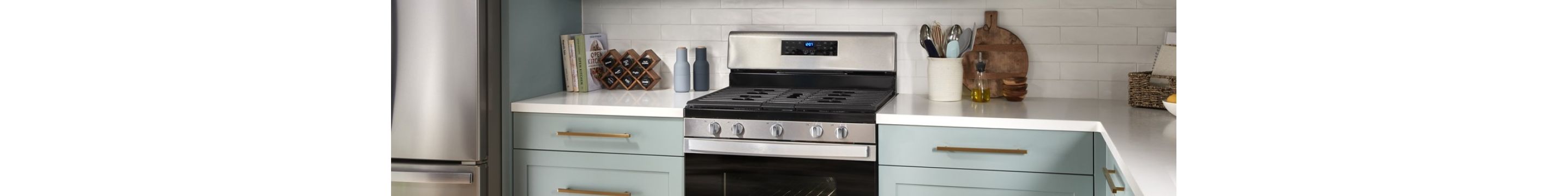 A Whirlpool® Range in a modern kitchen