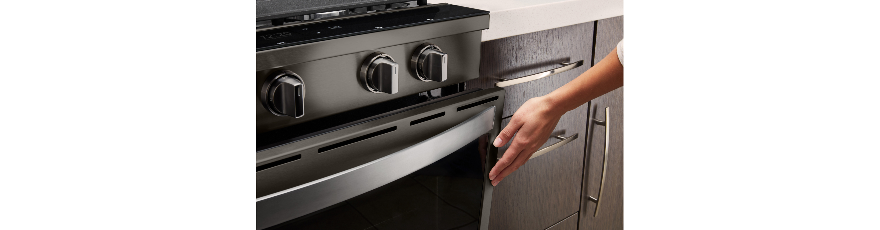 Person inserting 2-In-1 Removable Agitator
